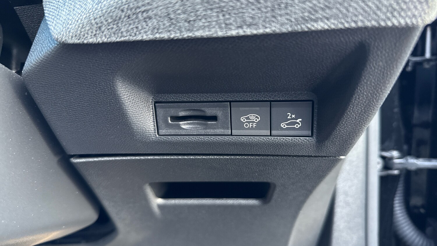 Used Peugeot 5008 2025 for sale - 76248419: Photo 34