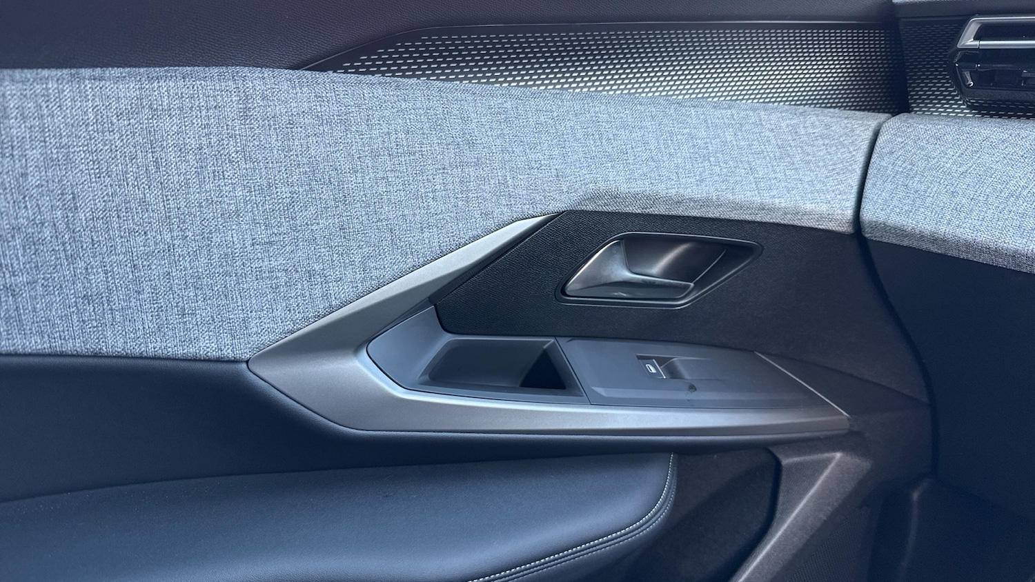 Used Peugeot 5008 2025 for sale - 76248419: Photo 41