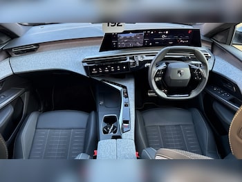 Used Peugeot 5008 2025 for sale - 76248419: Photo 4