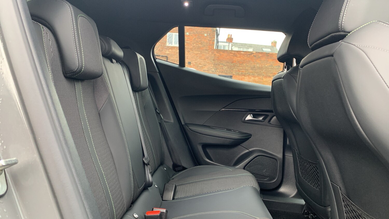 Used Peugeot 2008 2023 for sale - 77388245: Photo 32