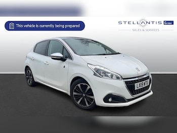 Peugeot 208 feature image
