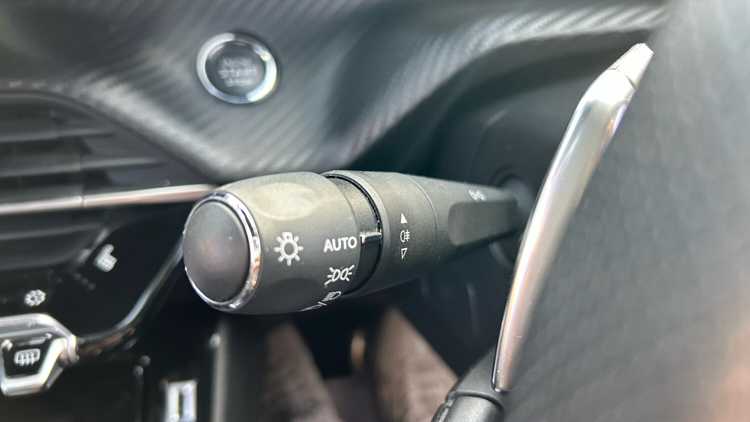 Used Peugeot 2008 2023 for sale - 77684941: Photo 27