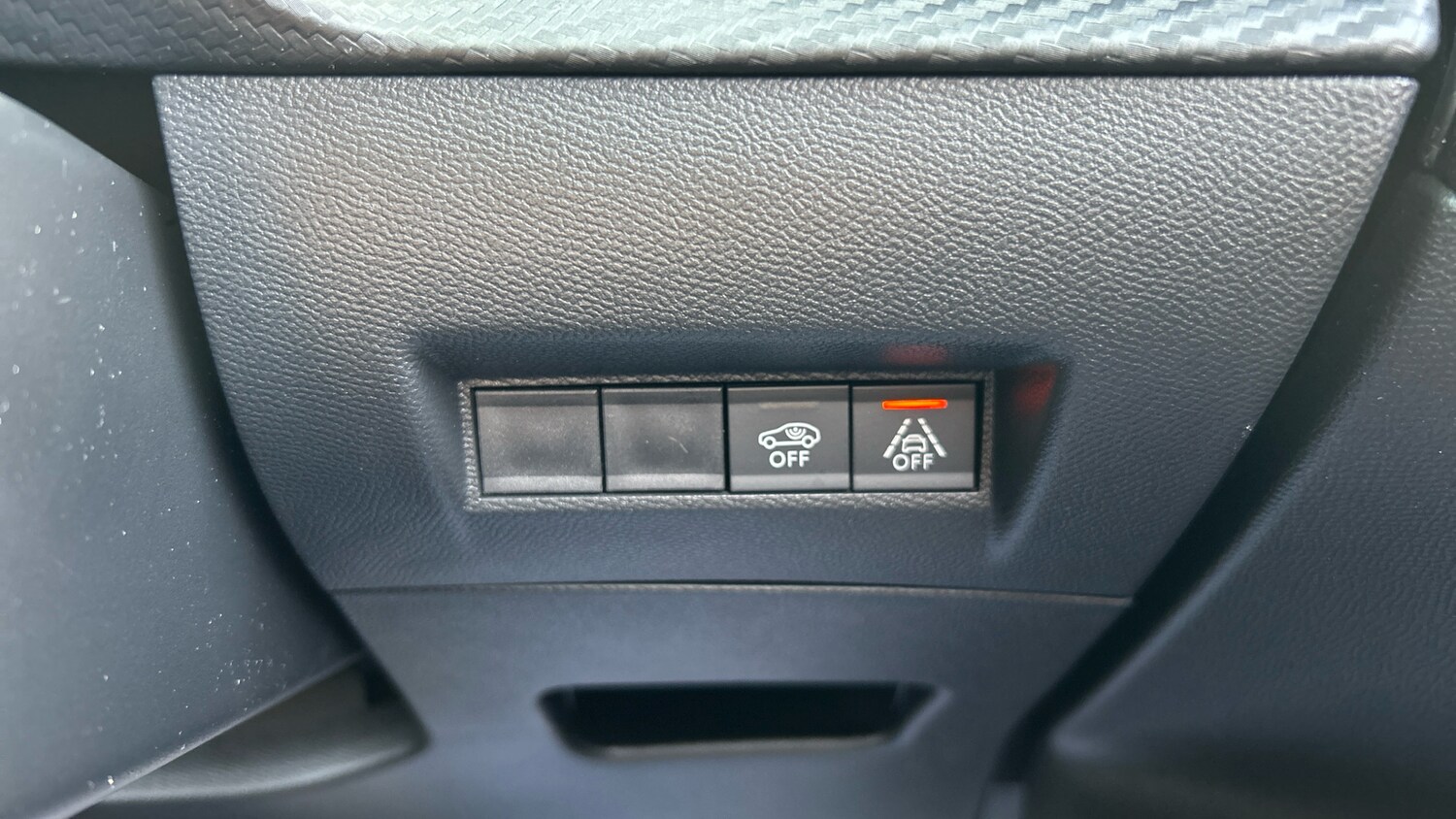 Used Peugeot 2008 2023 for sale - 77684941: Photo 34