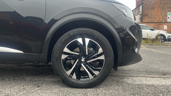 Used Peugeot 2008 2021 for sale - 76260914: Photo 17