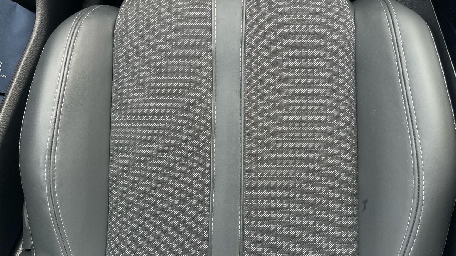 Used Peugeot 208 2021 for sale - 77613611: Photo 32