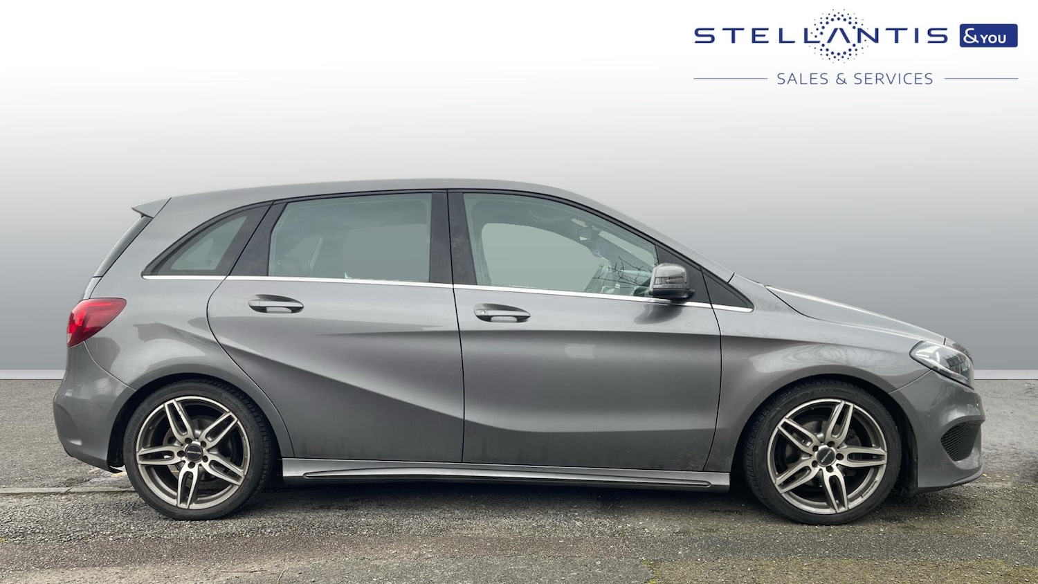 Used Mercedes-Benz B Class 2017 for sale - 77659669: Photo 2