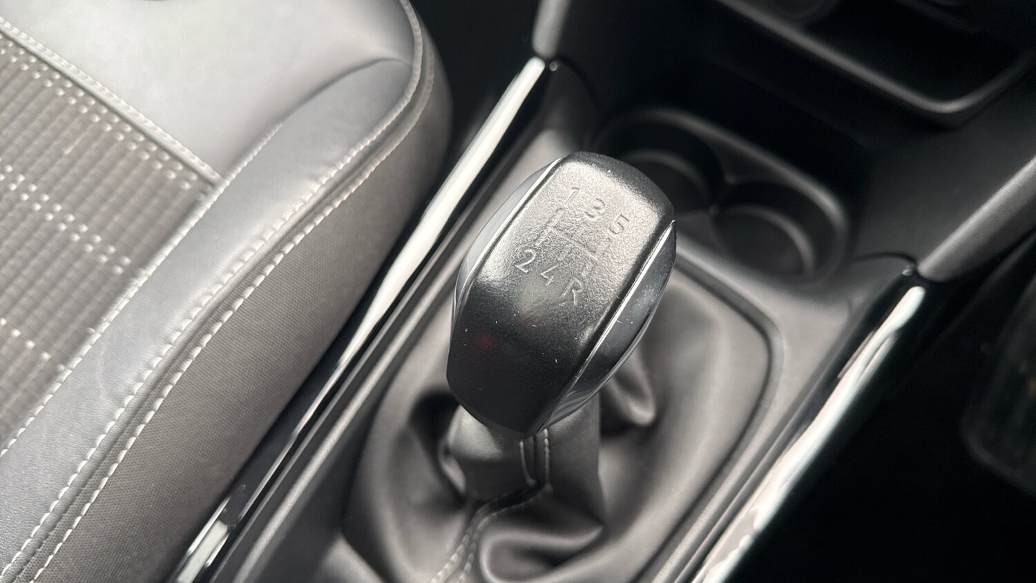 Used Peugeot 2008 2019 for sale - 76772580: Photo 21