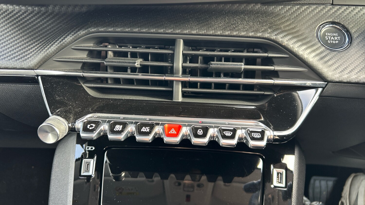 Used Peugeot 208 2021 for sale - 77672494: Photo 18