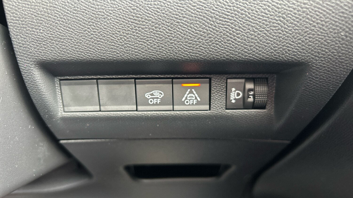 Used Peugeot 208 2021 for sale - 77672494: Photo 34