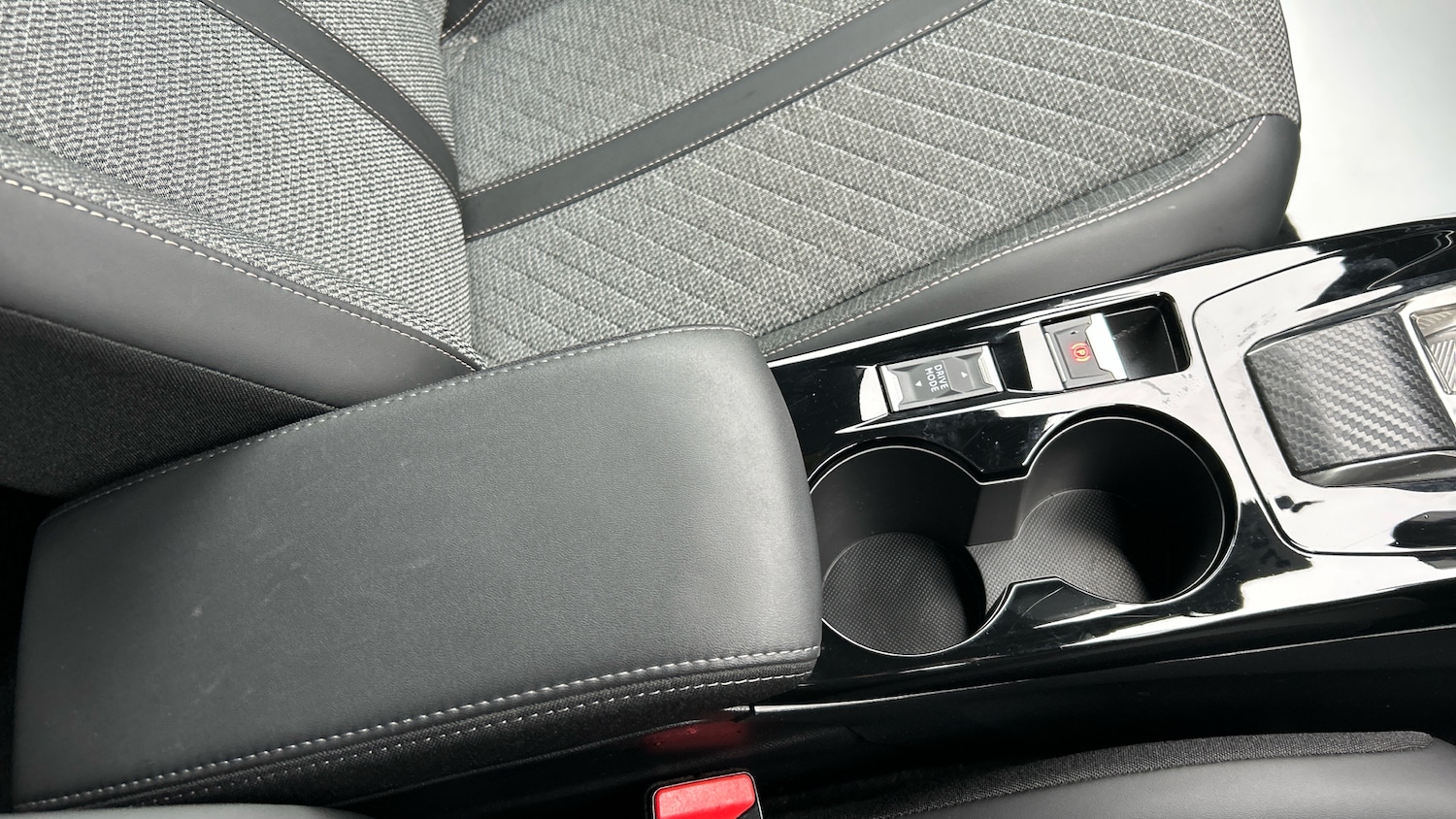 Used Peugeot 2008 2024 for sale - 77551280: Photo 21