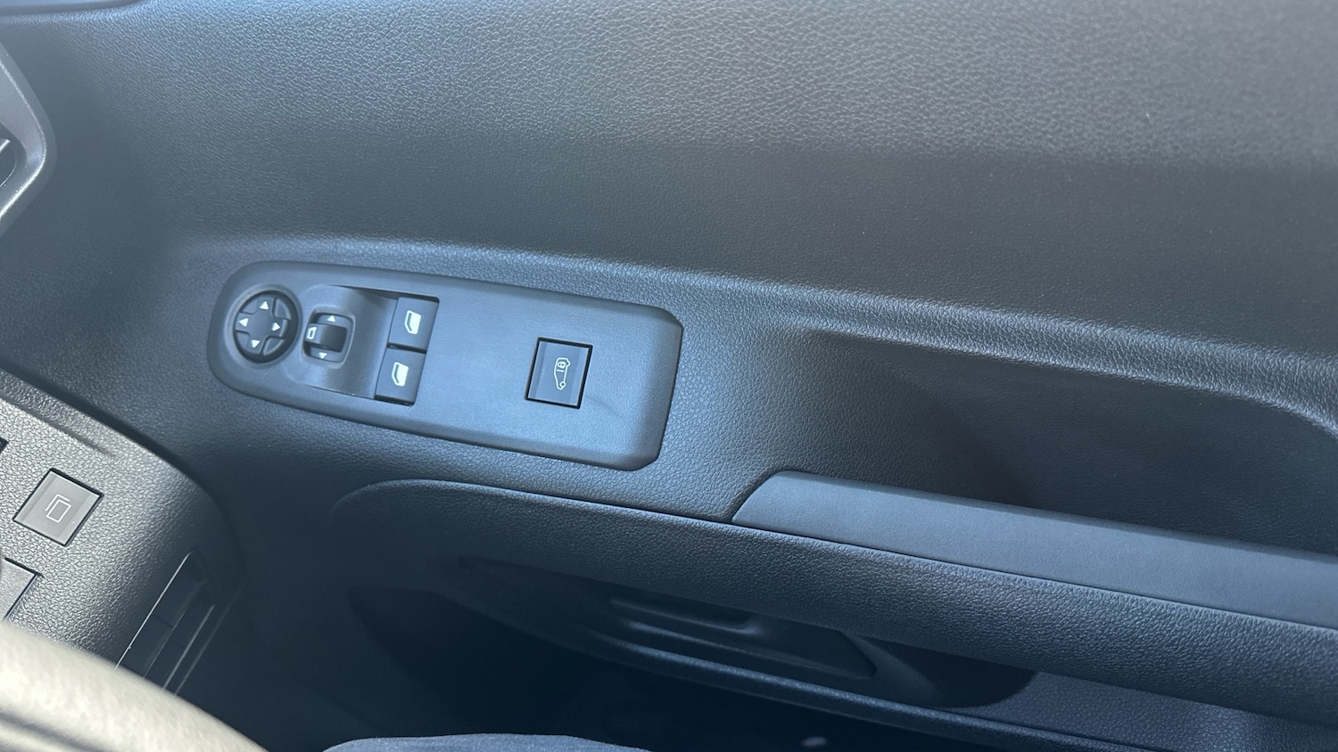 Used Citroen Berlingo 2024 for sale - 77145154: Photo 23