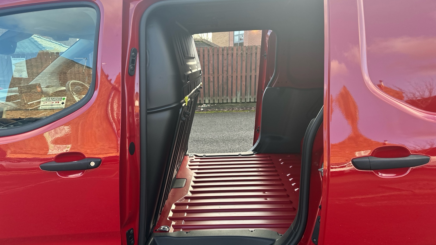 Used Citroen Berlingo 2024 for sale - 77145154: Photo 34