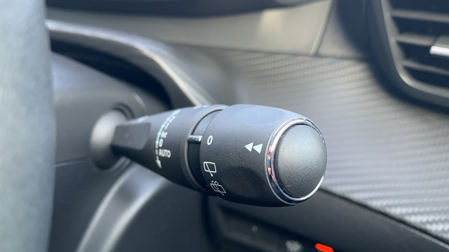 Used Peugeot 208 2021 for sale - 76953779: Photo 28