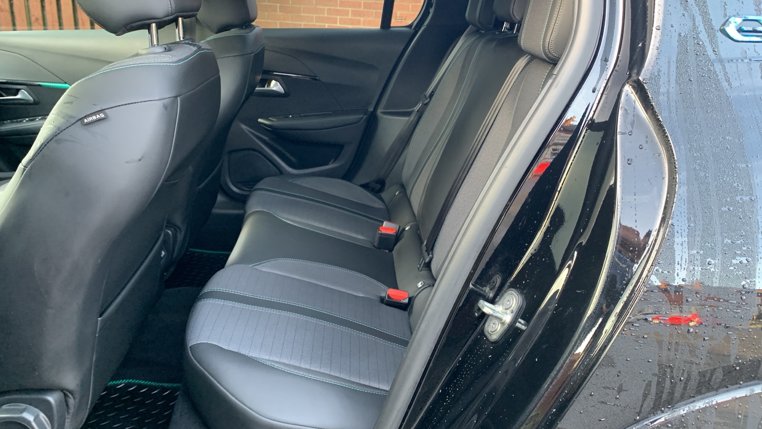 Used Peugeot 208 2021 for sale - 76953779: Photo 33