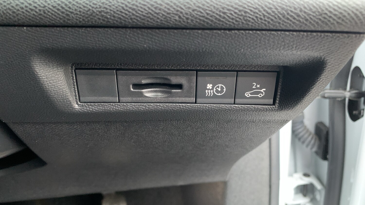 Used Peugeot 308 2024 for sale - 77569758: Photo 34