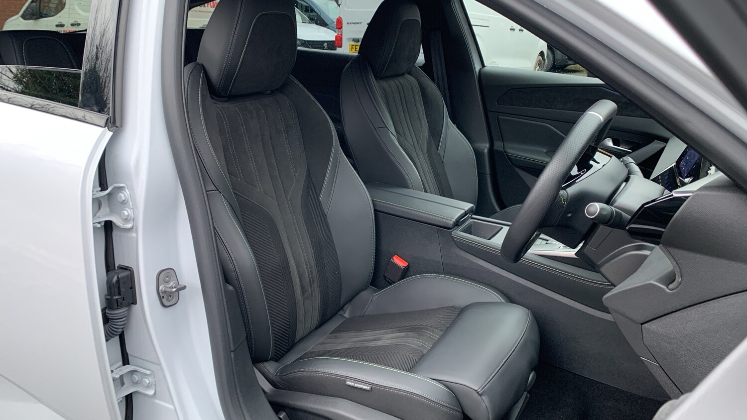 Used Peugeot 308 2024 for sale - 77569758: Photo 40