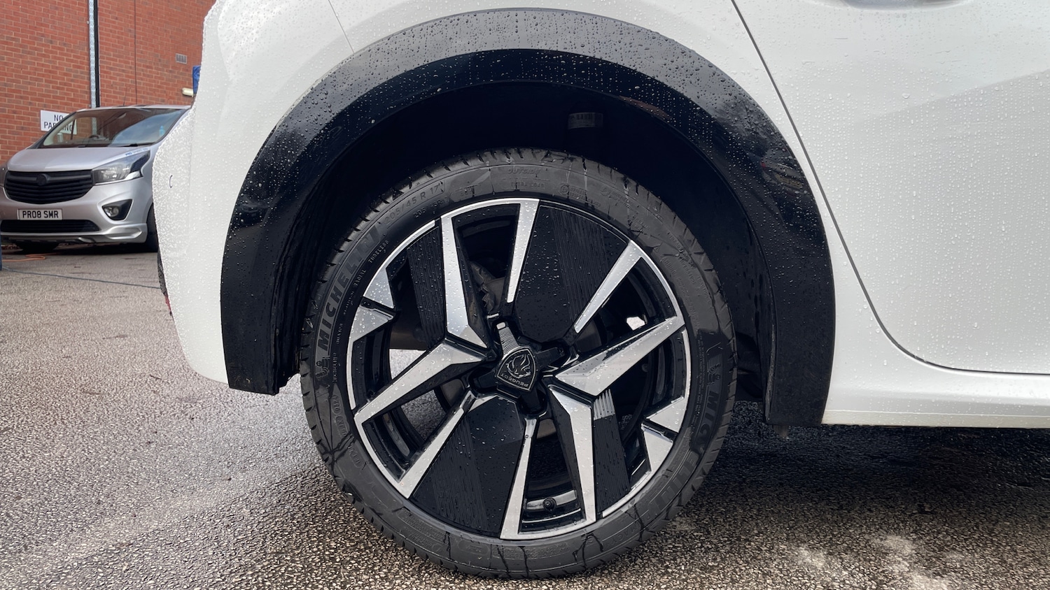 Used Peugeot 208 2024 for sale - 76966115: Photo 16