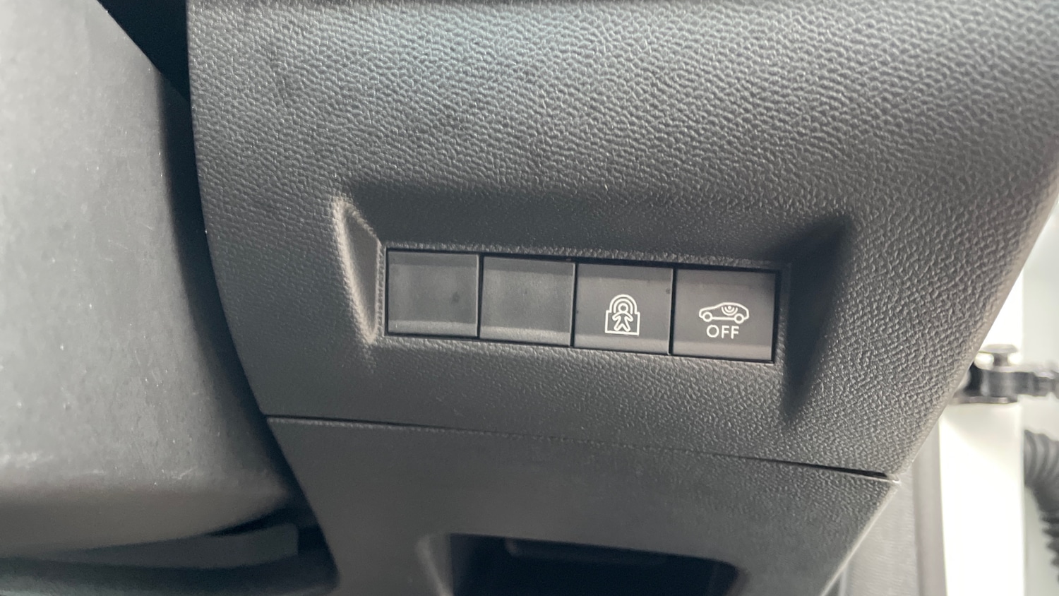 Used Peugeot 208 2024 for sale - 76966115: Photo 34