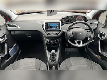 Used Peugeot 208 2017 for sale - 76803219: Photo