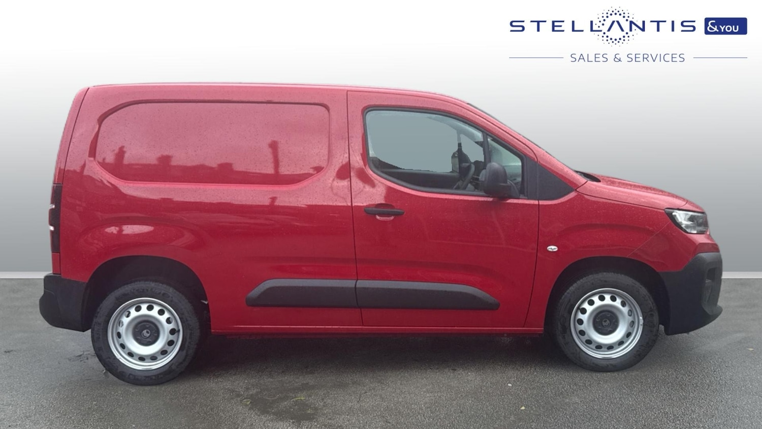 Used Citroen Berlingo 2024 for sale - 76887938: Photo 2