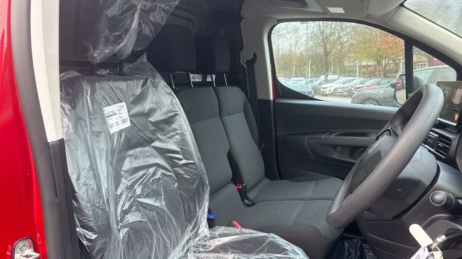 Used Citroen Berlingo 2024 for sale - 76887938: Photo 25