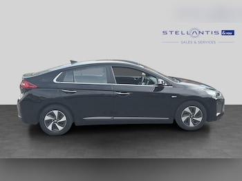 Used Hyundai IONIQ 2018 for sale - 79013794: Photo