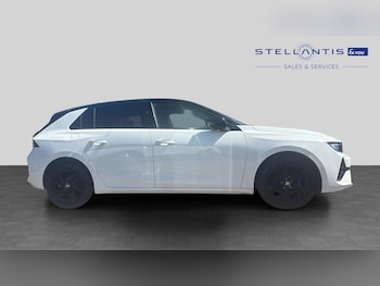 Used Vauxhall Astra 2023 for sale - 79122204: Photo