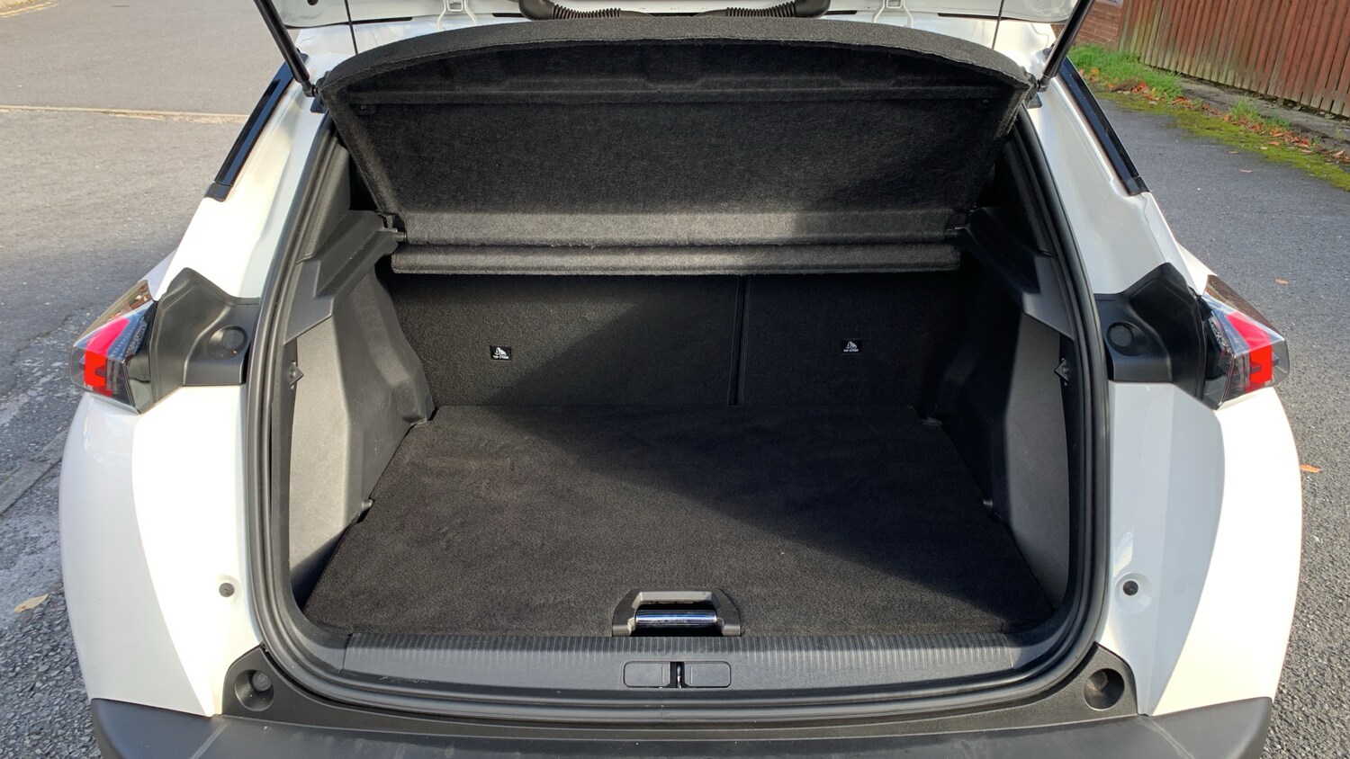 Used Peugeot 2008 2020 for sale - 76073683: Photo 19