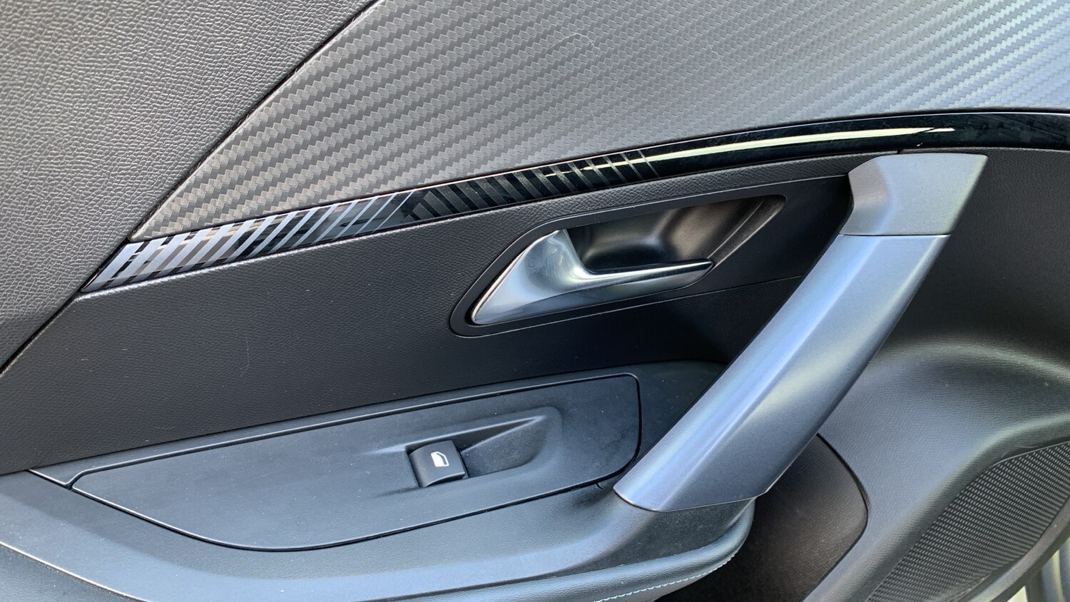 Used Peugeot 2008 2020 for sale - 76073683: Photo 38