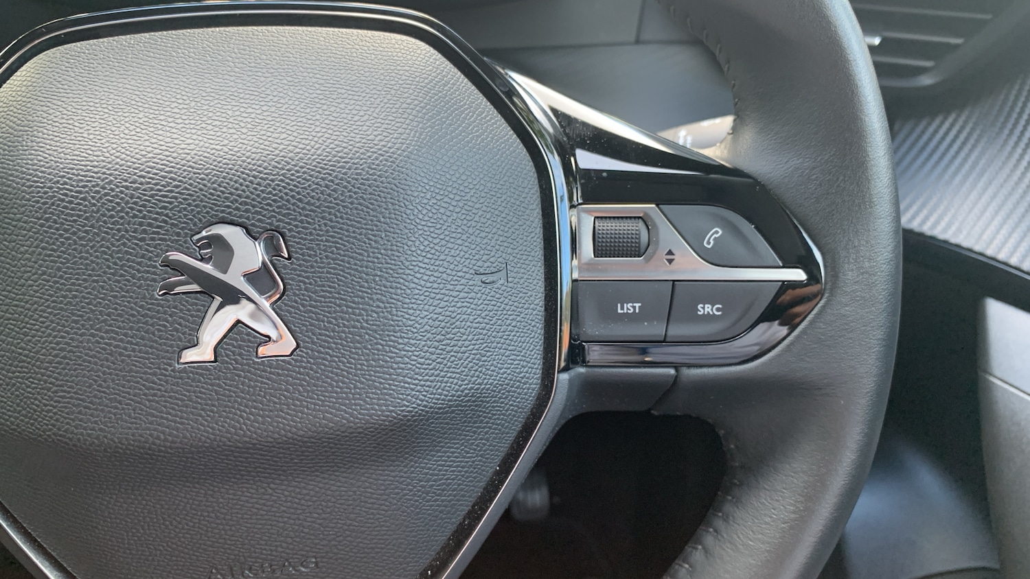 Used Peugeot 2008 2022 for sale - 75811694: Photo 24