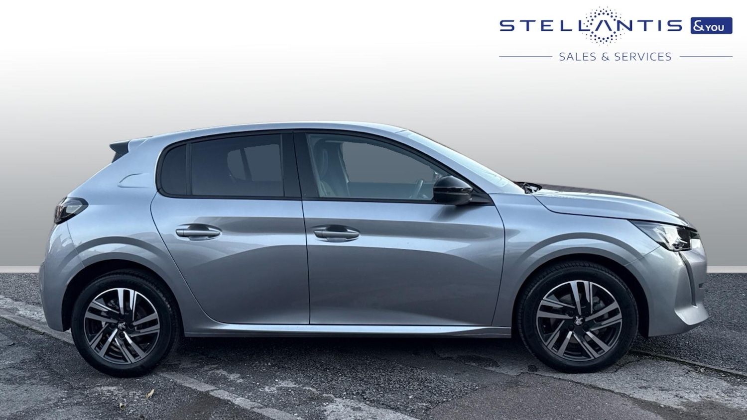 Used Peugeot 208 2022 for sale - 76887906: Photo 2