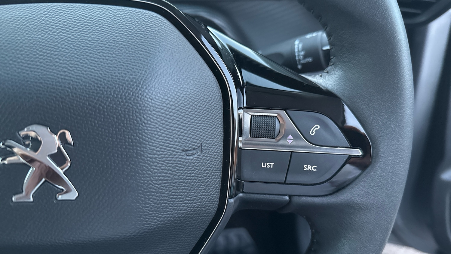 Used Peugeot 208 2022 for sale - 76887906: Photo 24