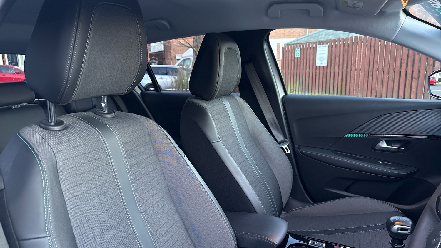 Used Peugeot 208 2022 for sale - 76887906: Photo 42