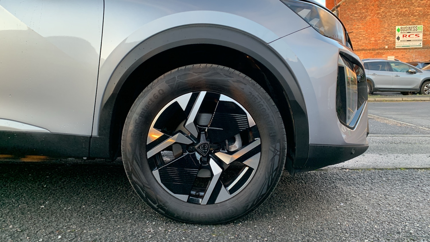 Used Peugeot 2008 2023 for sale - 77254294: Photo 18