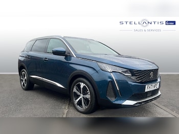 Peugeot - 5008