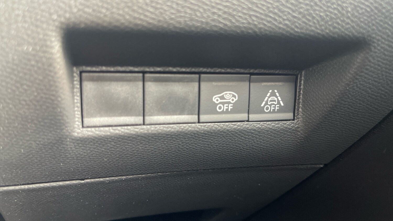 Used Peugeot 208 2023 for sale - 78073575: Photo 33