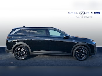 Used Peugeot 5008 2025 for sale - 76458463: Photo