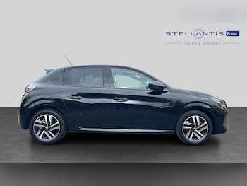 Used Peugeot 208 2023 for sale - 79305009: Photo