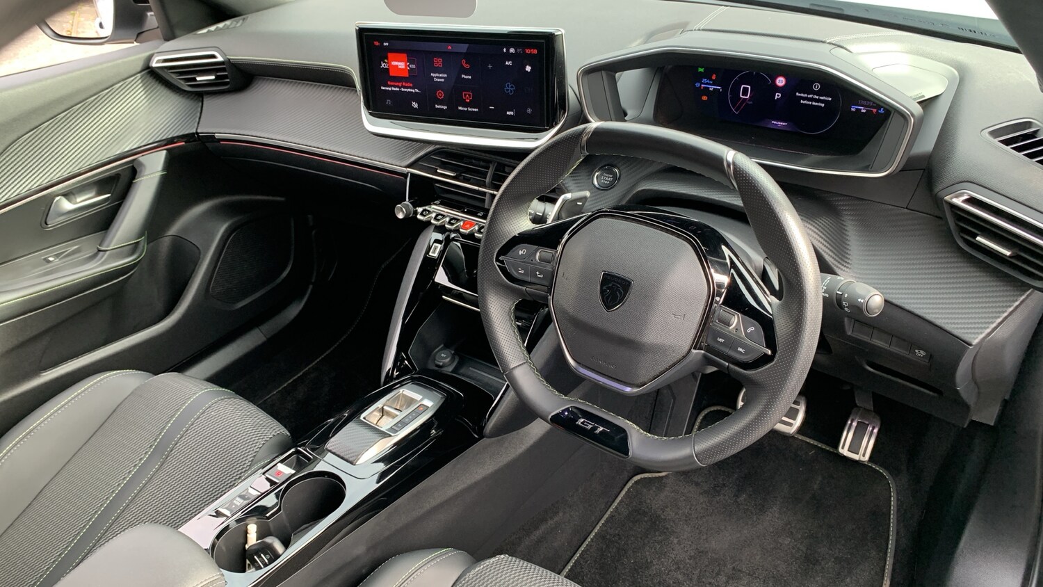 Used Peugeot 2008 2024 for sale - 76154031: Photo 11