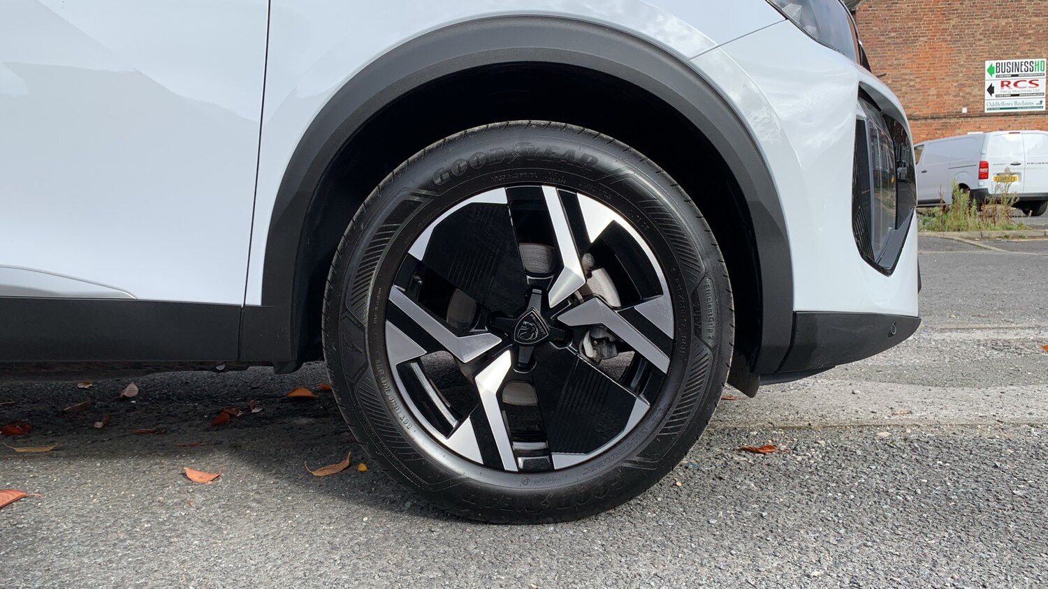 Used Peugeot 2008 2024 for sale - 76154031: Photo 17