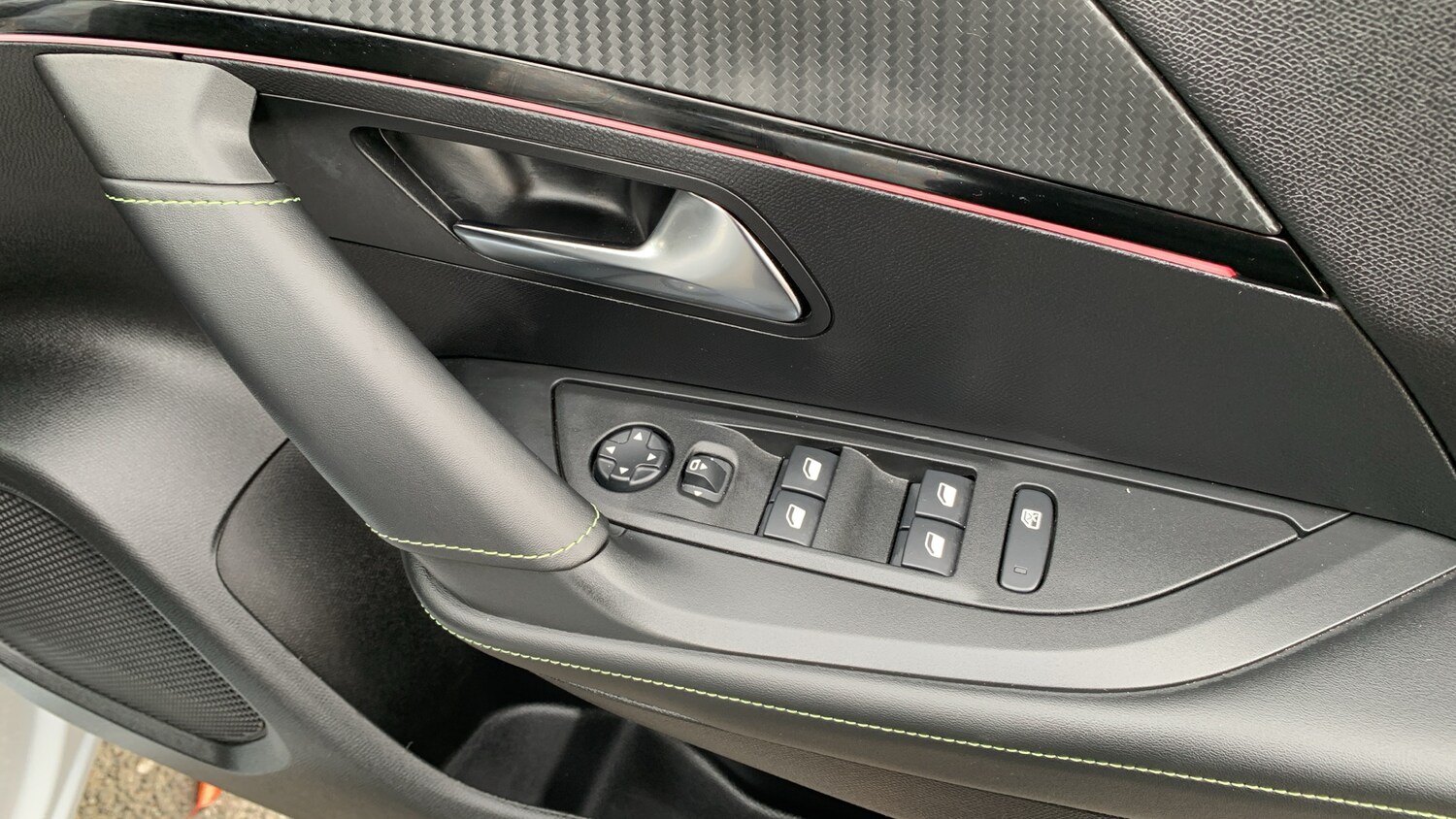 Used Peugeot 2008 2024 for sale - 76154031: Photo 22