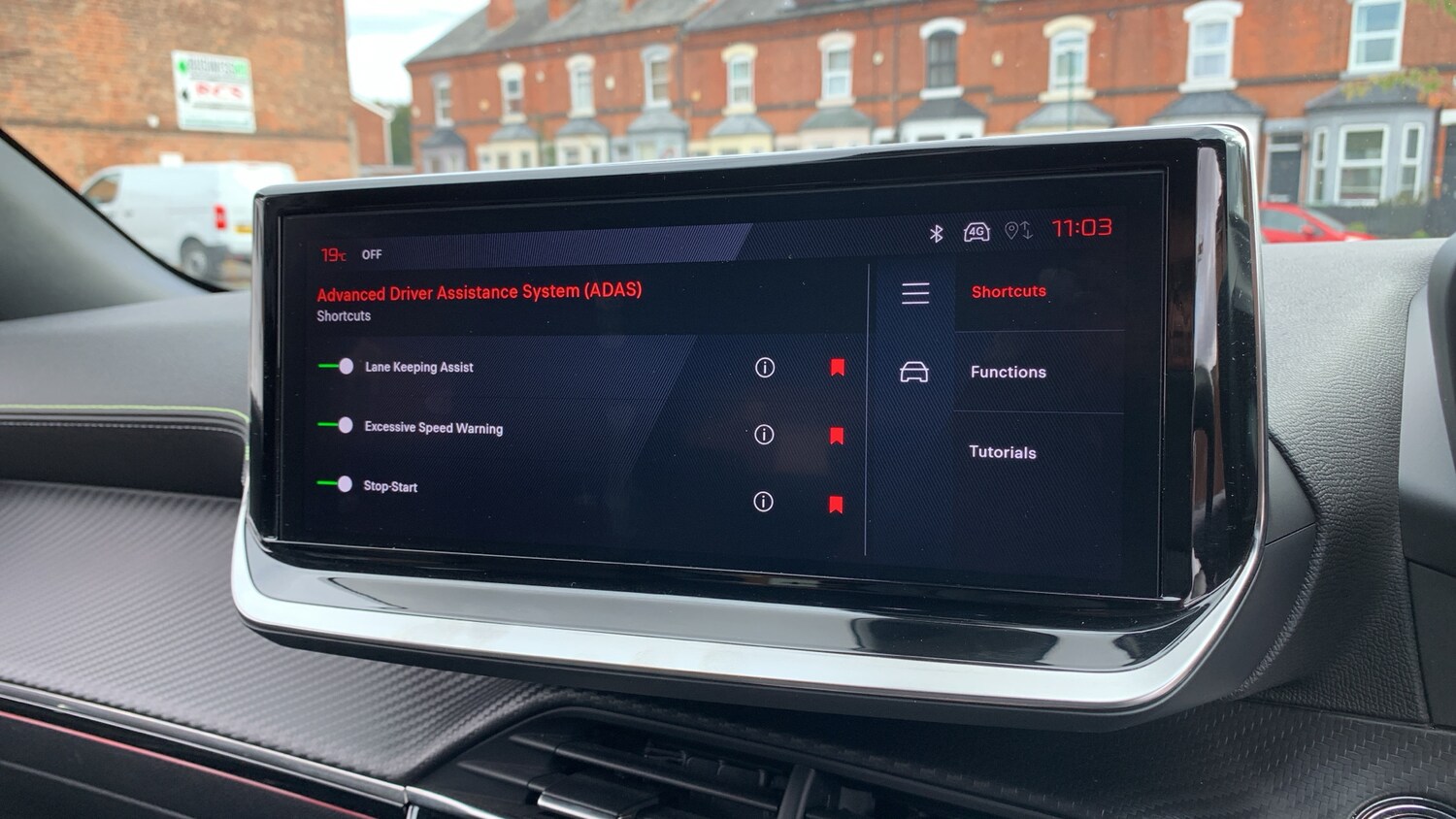 Used Peugeot 2008 2024 for sale - 76154031: Photo 30