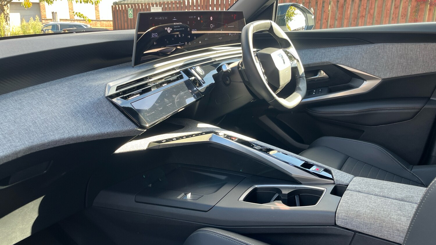 Used Peugeot 5008 2024 for sale - 76061489: Photo 12