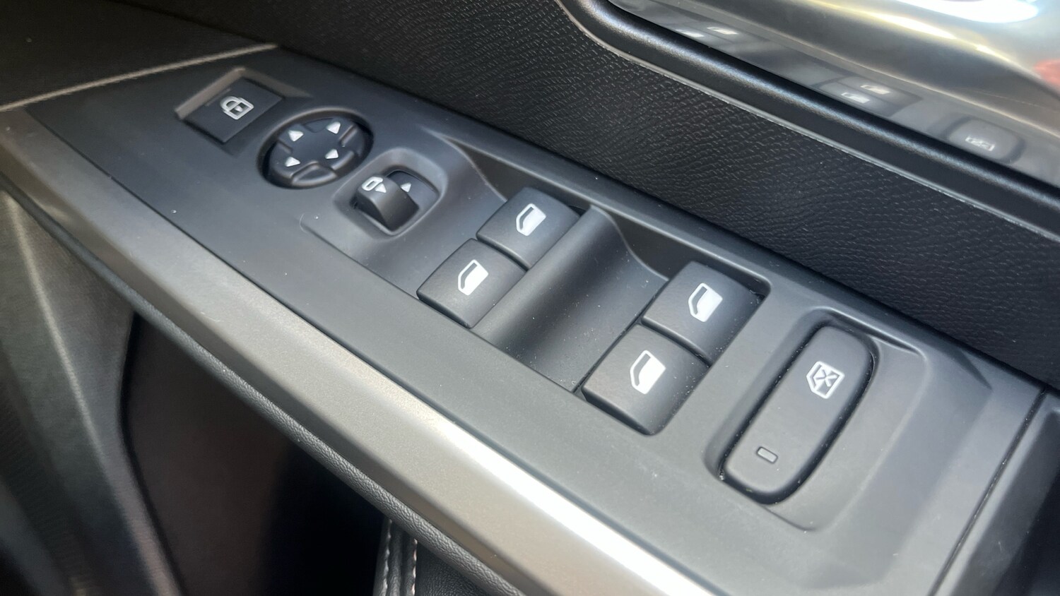 Used Peugeot 5008 2024 for sale - 76061489: Photo 22