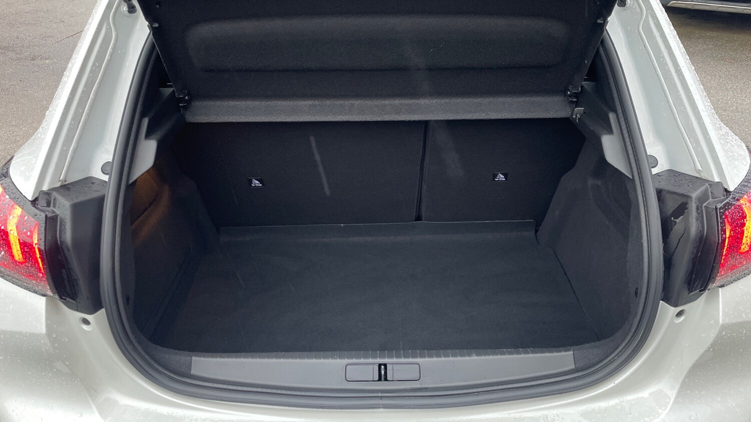 Used Peugeot 208 2022 for sale - 76937148: Photo 19