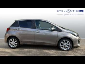 Used Toyota Yaris 2015 for sale - 74295227: Photo