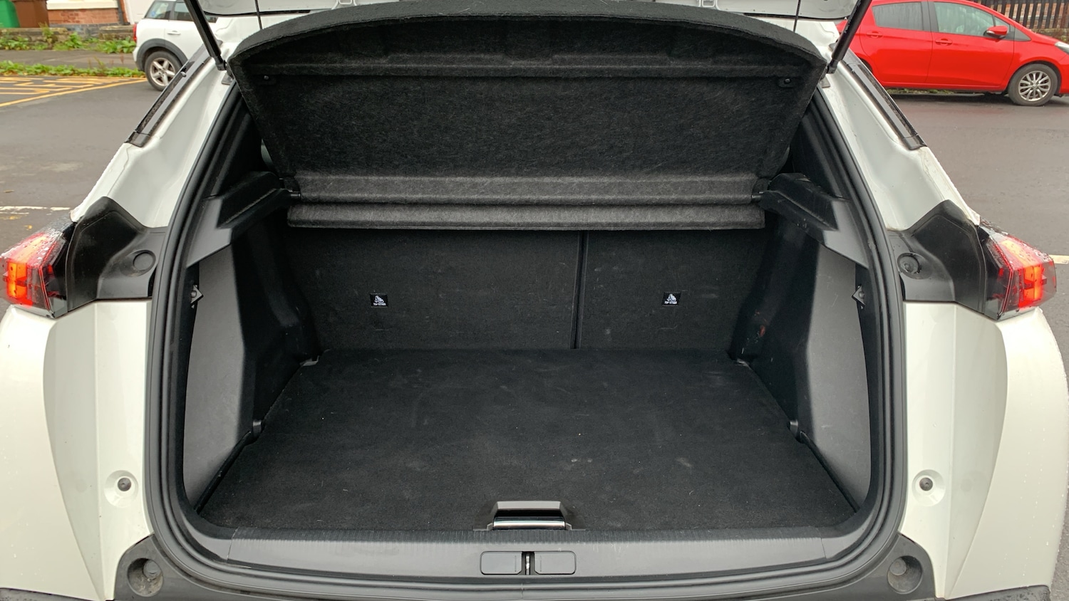 Used Peugeot 2008 2021 for sale - 76400016: Photo 19