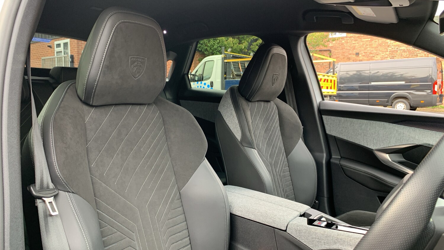 Used Peugeot 3008 2024 for sale - 76095559: Photo 42
