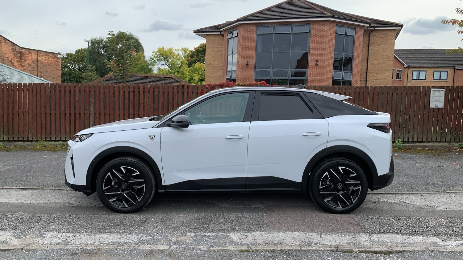 Used Peugeot 3008 2024 for sale - 76095559: Photo 6
