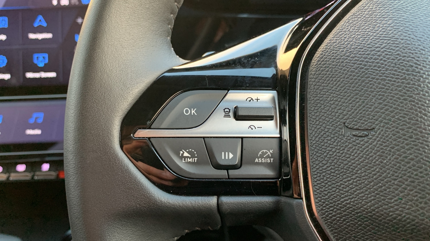 Used Peugeot 308 SW 2024 for sale - 76574336: Photo 24